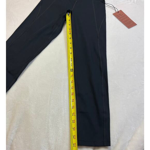 Girlfriend Collective Women's Black Compressive High-Rise 7/8 Legging - Size XS - Picture 4 of 9